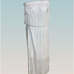 #110  JGEE Rayon Strapless Maxi Dress